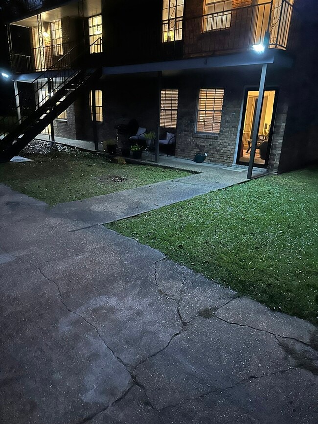 Photo - 4 Eatonville Rd