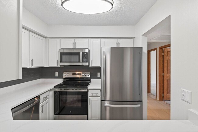 Oak Pointe Apartments