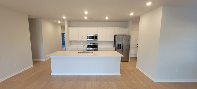 Photo - 119 STOCKHOLM Ln