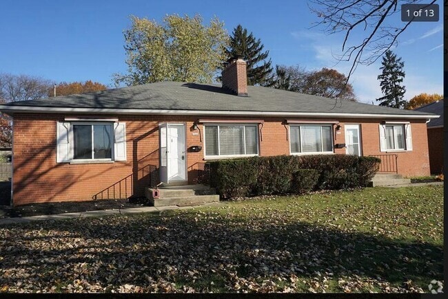 Building Photo - 2944 Mt Holyoke Rd Rental