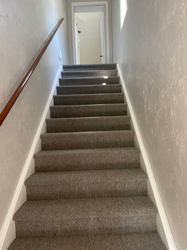 Photo - Renovated Condominium Great Location