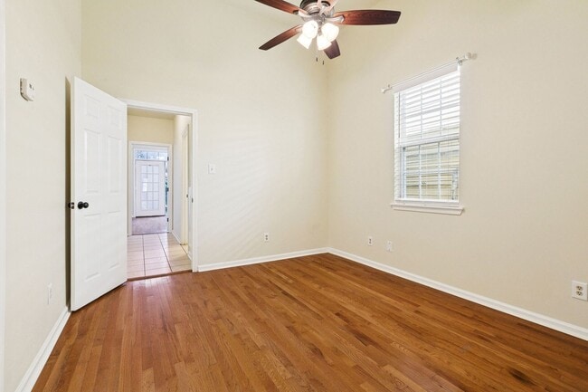 Photo - 4535-4537Tchou Unit 4535