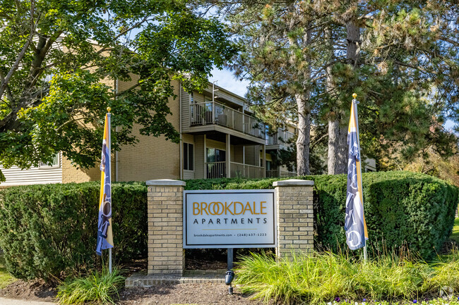 Brookdale Apartments Sign - Brookdale Apartments