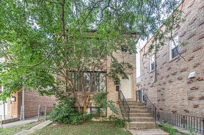 Photo - 5631 N Central Ave Apartment Unit 2