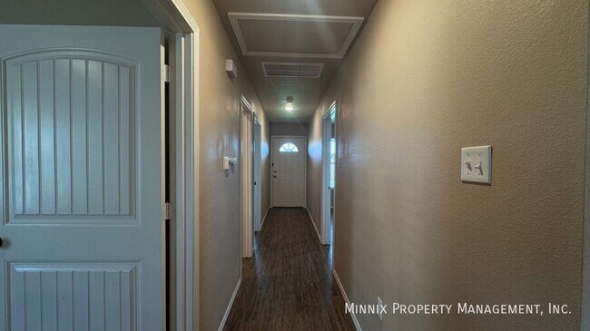 Photo - 2412 N Ave O