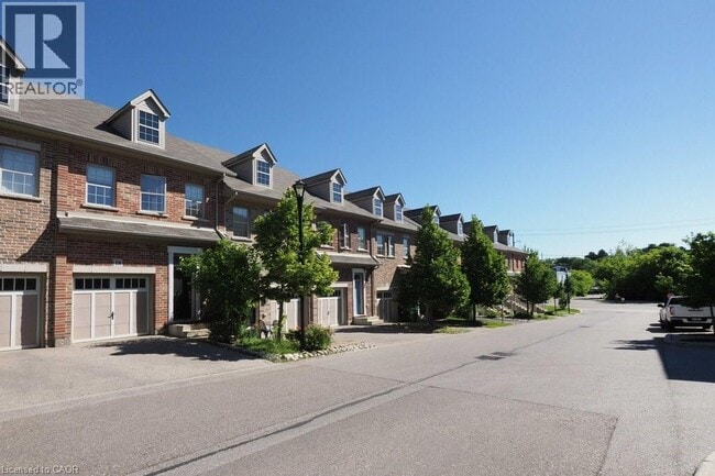 Photo - 18 Robert Peel Rd