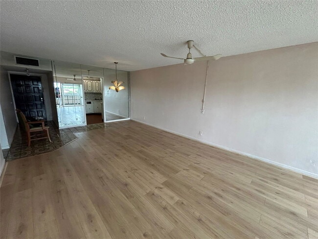 Photo - 3301 Spanish Moss Terrace Unidad 308