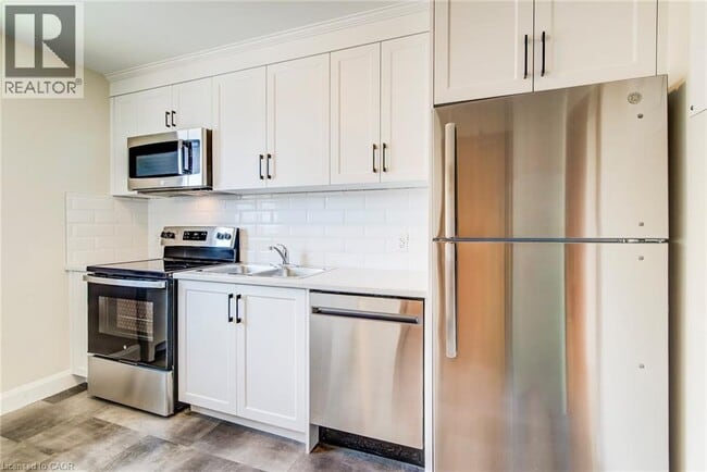 Photo - 5 Heiman St Unit 5