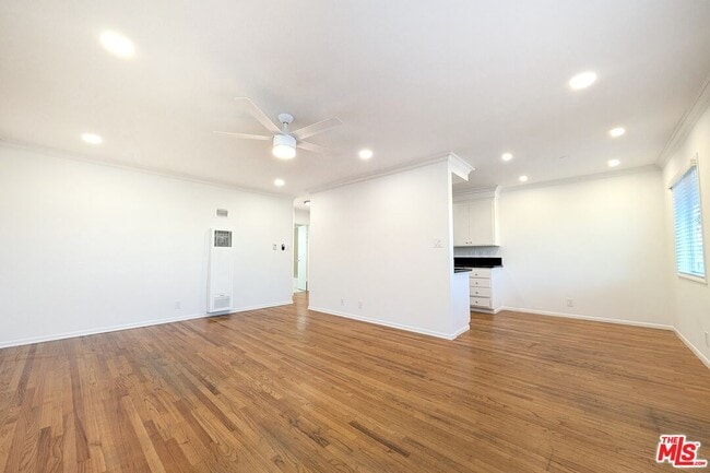 224 Bicknell Ave Unidad C