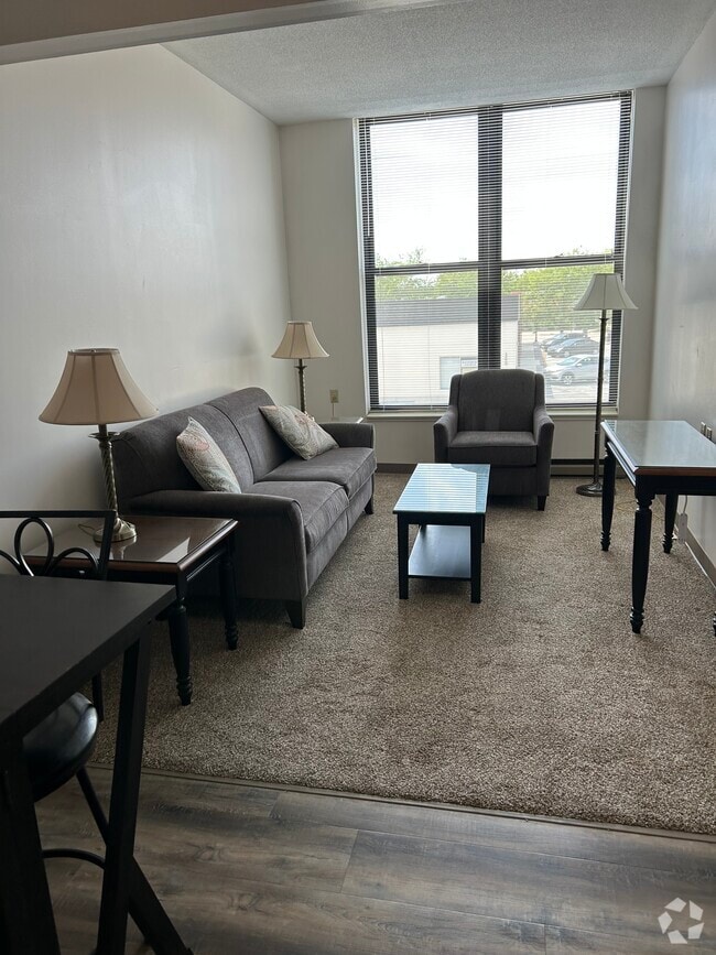 Building Photo - 324 W Crawford St Unit B Rental