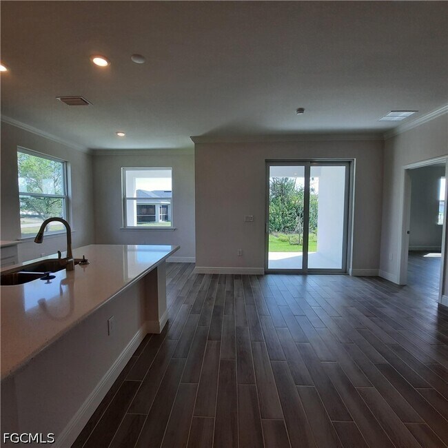 Photo - 4102 NW 26th St