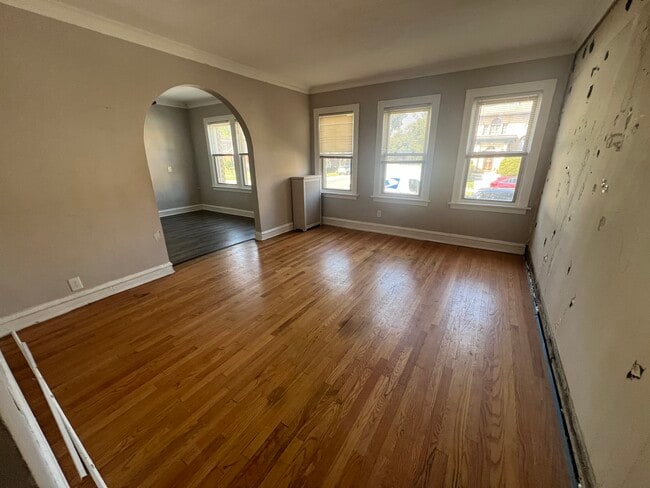 Photo - 8559 S Bennett Ave