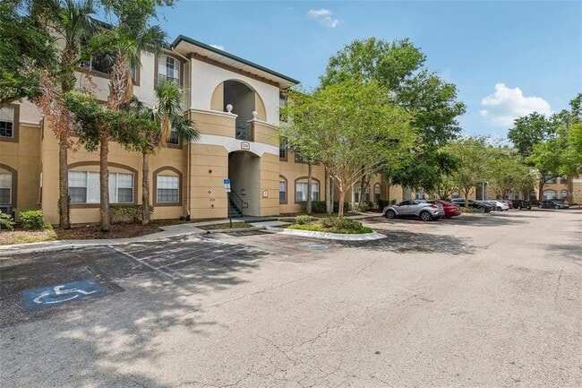 Building Photo - 17104 Carrington Park Dr Unit 514