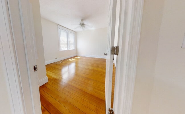 Photo - 5 Barrows St Condo Unit 1