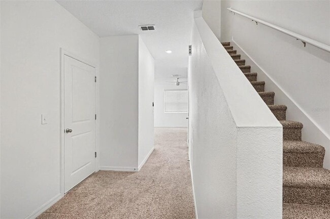 Photo - 868 Grandin St