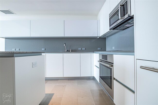 Photo - 88 SW 7th St Unit 1004