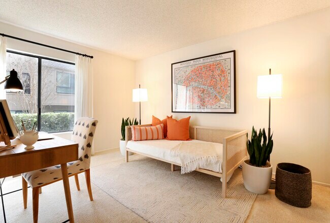 Baywood Apartment Homes
