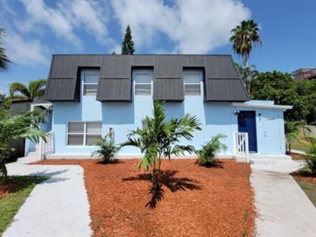 Photo - 14125 Palm St