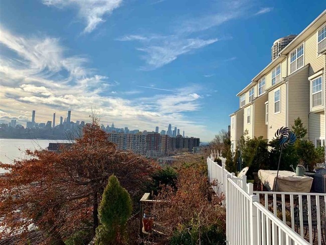 Photo - 54 Bergen Ridge Rd Unit 1