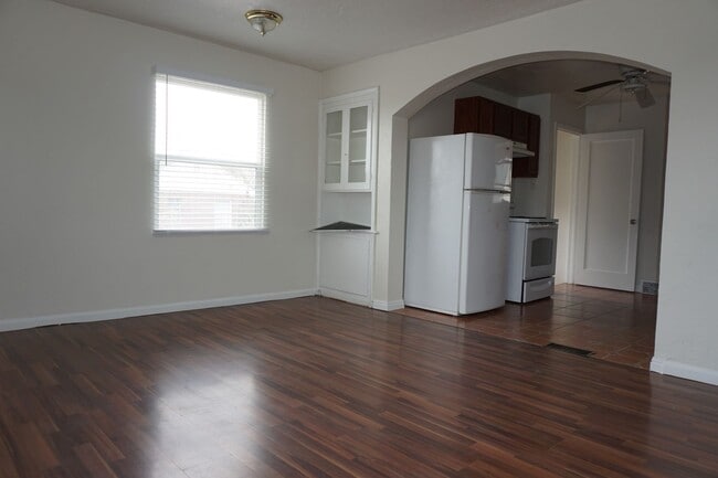 Photo - 3 Bedroom Taylorville home