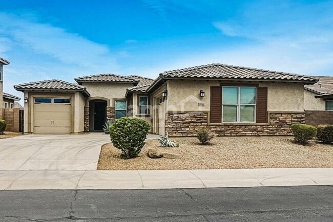 Building Photo - 18264 W Thunderhill Pl