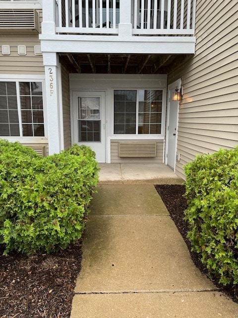 Building Photo - 236 Bertram Dr Unit F Rental