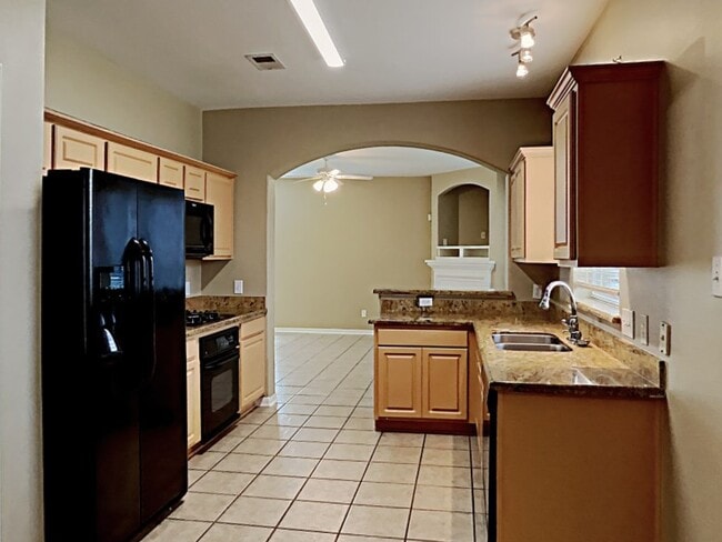 Photo - 411 Cedar Point Dr