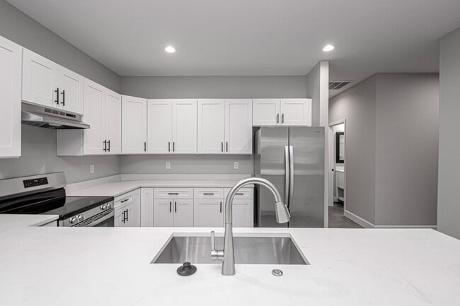 Photo - 1621 Wilson Rd