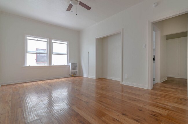 Photo - 410 N Coronado St Unidad 19