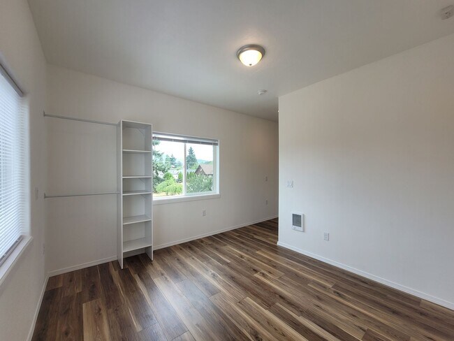 Photo - Charming 1 Bedroom 1 Bath W/Garage Parking