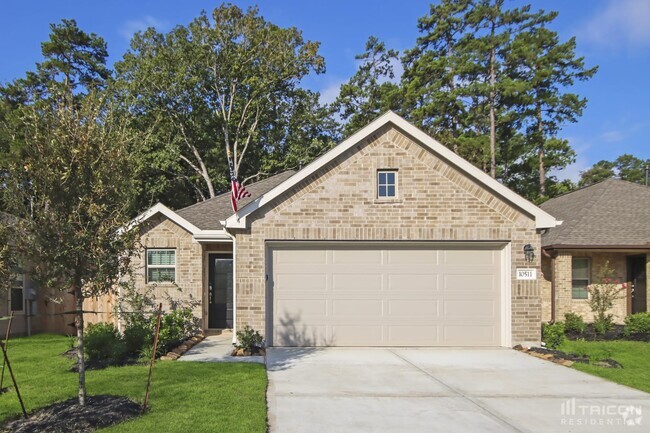 Building Photo - 10511 Pineland Dr Rental