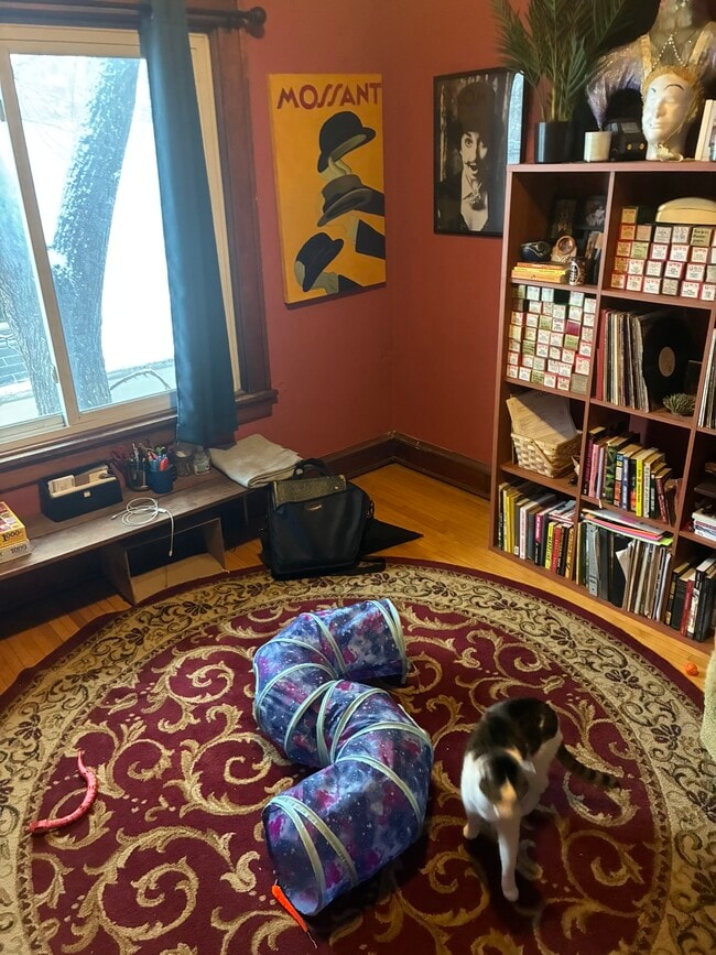 Dining Room - 1678 Charles Ave Unit #2