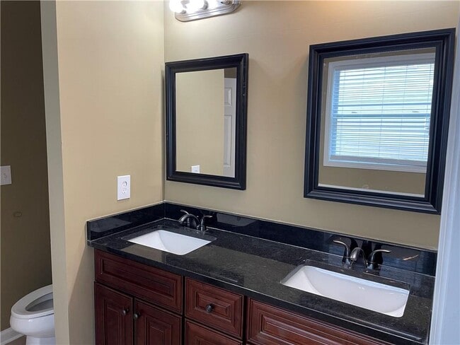 Photo - 2792 Briaroak Dr