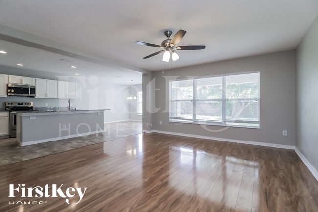 Photo - 1344 Blackwater Pond Dr