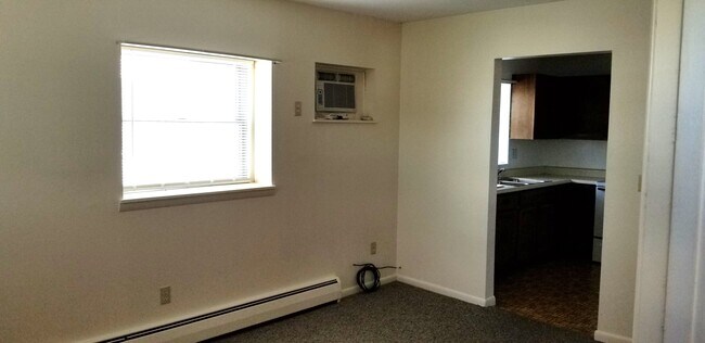 Photo - 26 W Main St