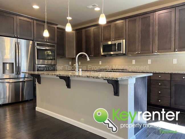 Photo - 16128-16181 81 Ave E