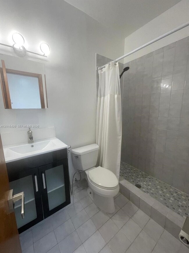 Photo - 3531 SW 13th St Unit A