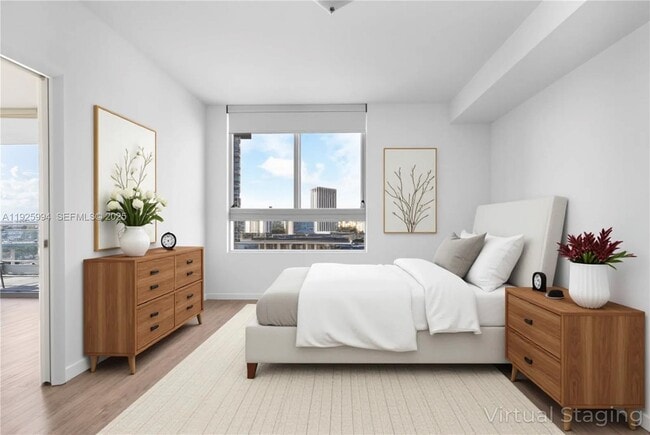 Photo - 90 SW 3rd St Unidad 1512