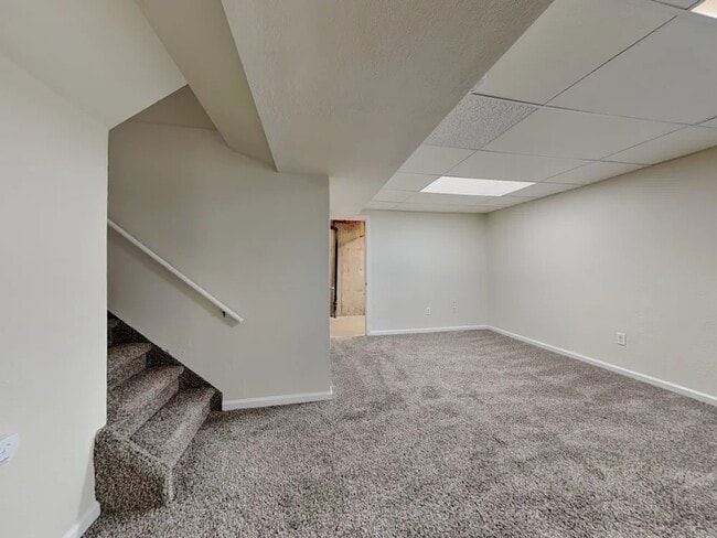 Photo - 21905 Saddlebrook Ct