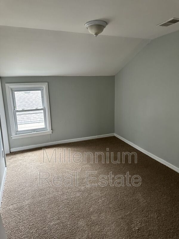 21220 Waltham Rental House Rental in Warren, MI