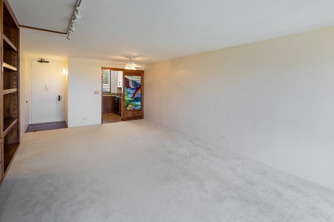 6770 Hawaii Kai Dr