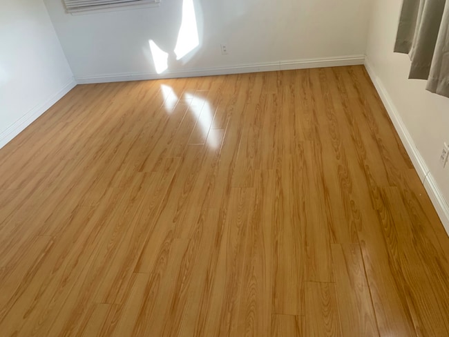 Photo - 343 W Lomita Ave Unidad 101