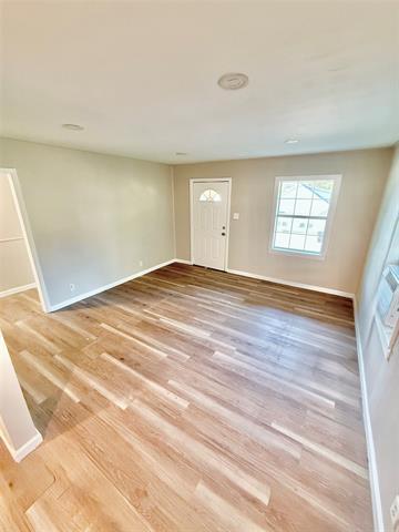 Photo - 428 E Elm St