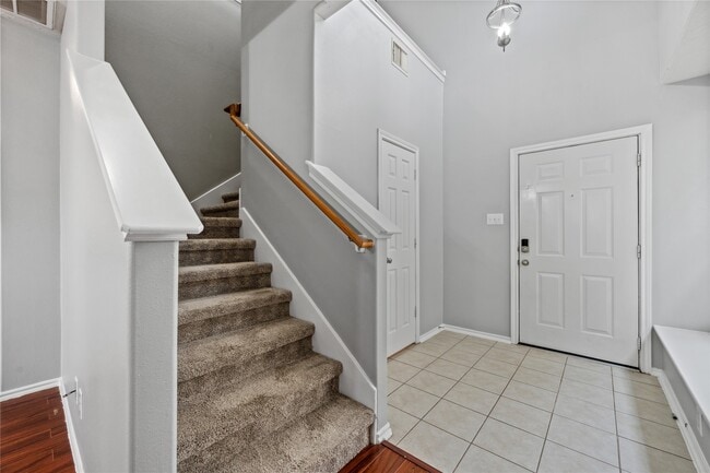 Photo - 8912 Elm Drake Ln