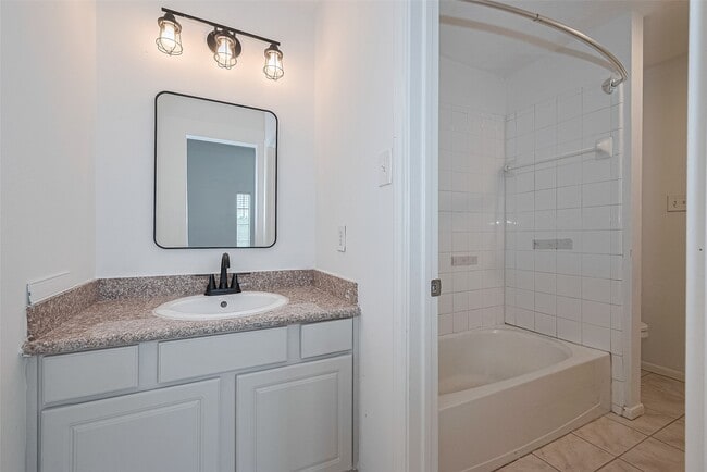 Photo - 15603 Mustang Island Dr