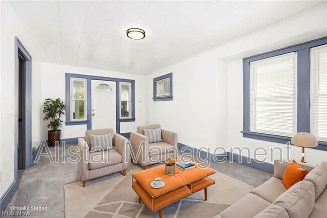 Photo - 961 Wyley Ave