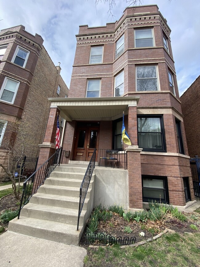 Photo - 2212 W Iowa St Casa