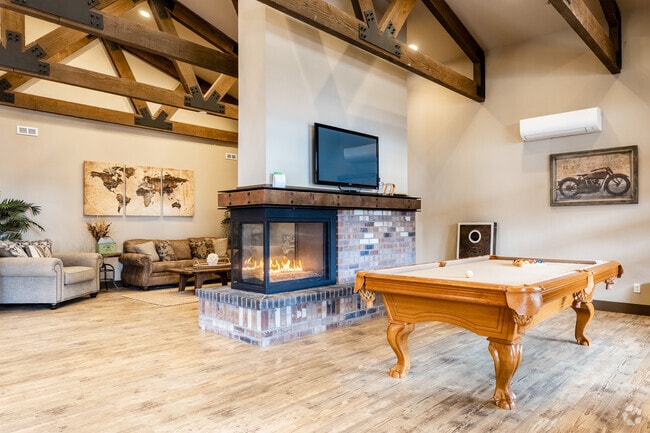 Clubhouse - StoneBridge Crossing