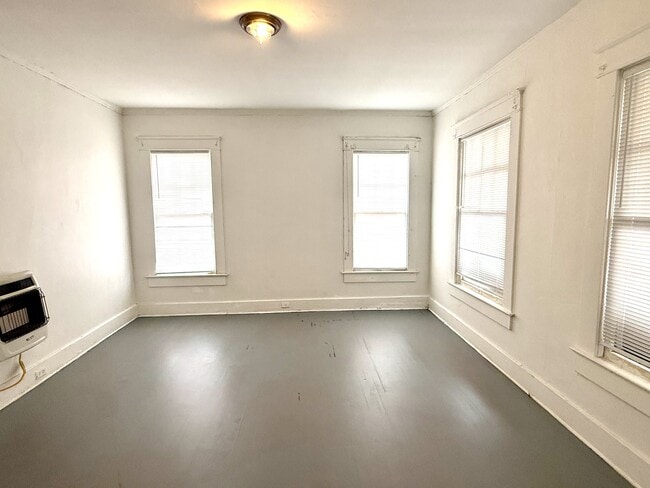 Photo - 2307 22nd St