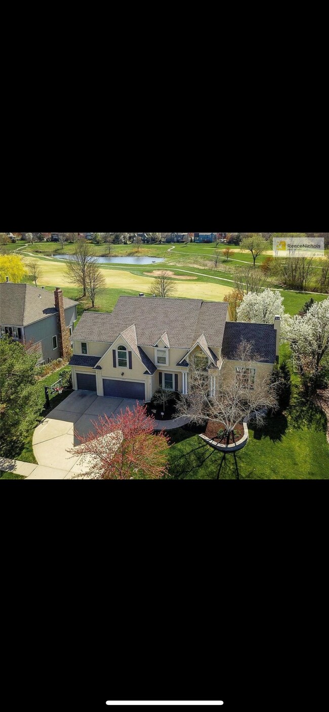 Photo - 12820 Century St